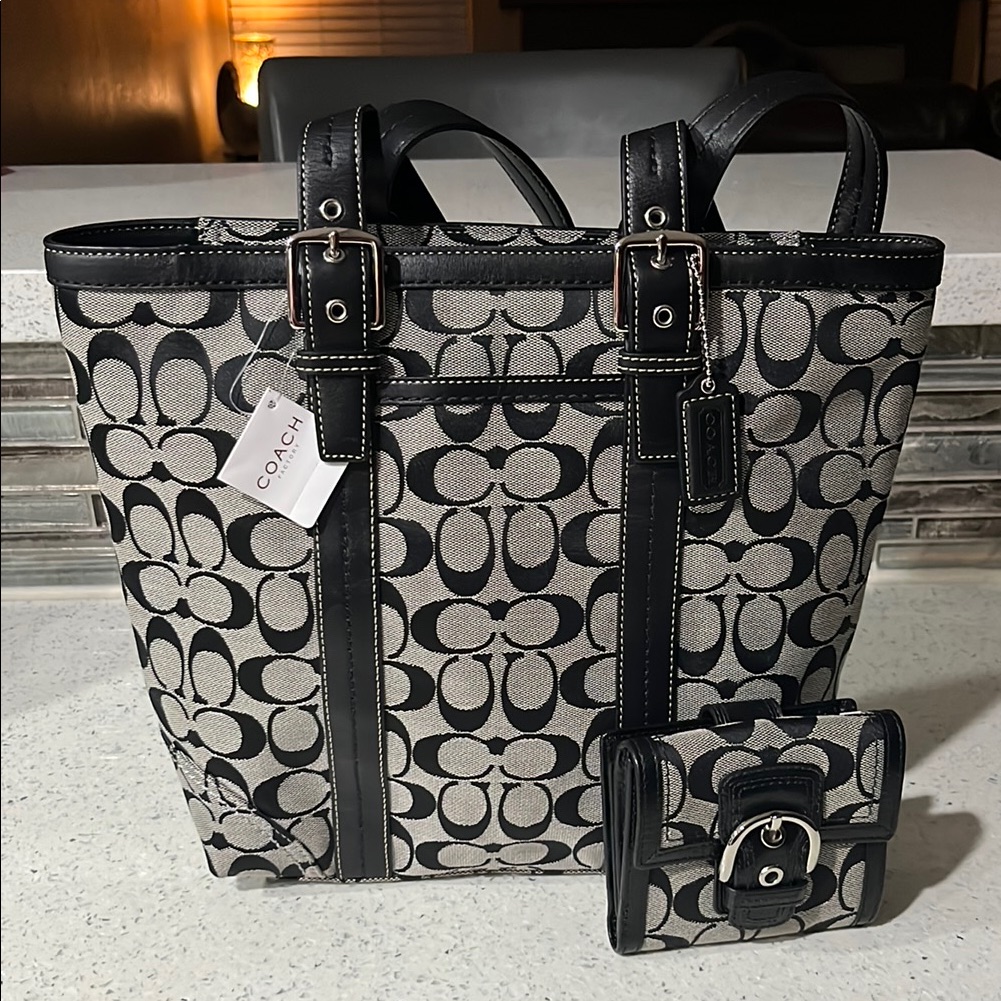 Nwt 2008 Coach Hamptons Jacquard Tote, Nwt Coach Wallet And Dust Bag